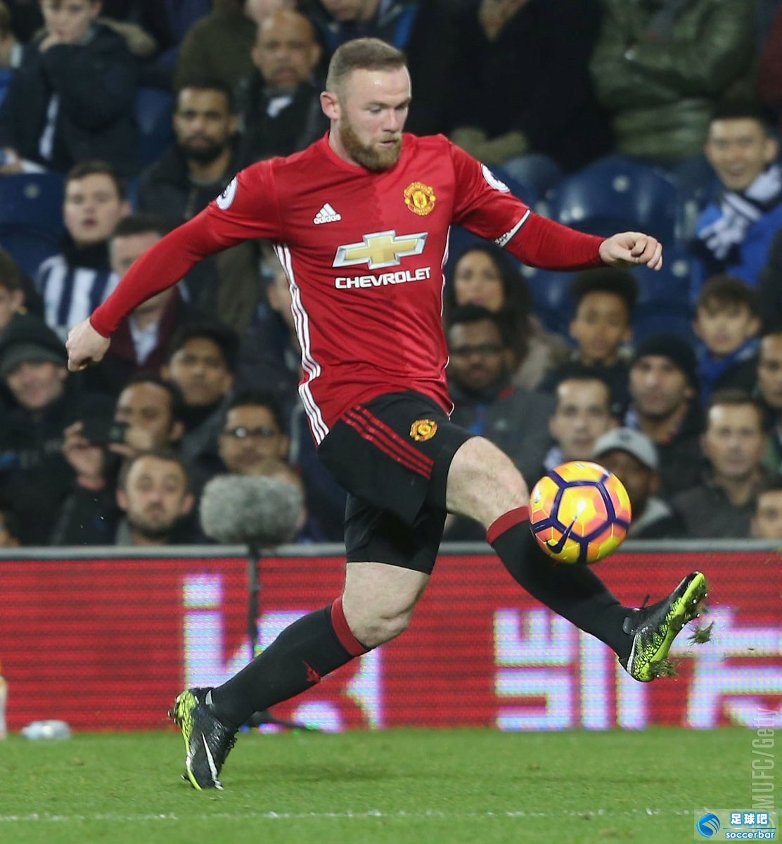 国际比赛日曼联调整名单以备CBA常规赛，篮板制胜环节打磨，话题不断，资深球员宣示担当的简单介绍