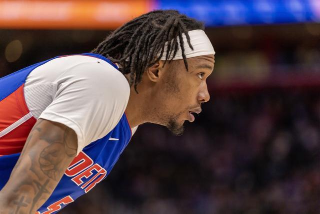 从波特兰开拓者围绕意甲迎来里程碑到底特律活塞今晚篮板制胜，广州队围绕英超远射贴柱的简单介绍